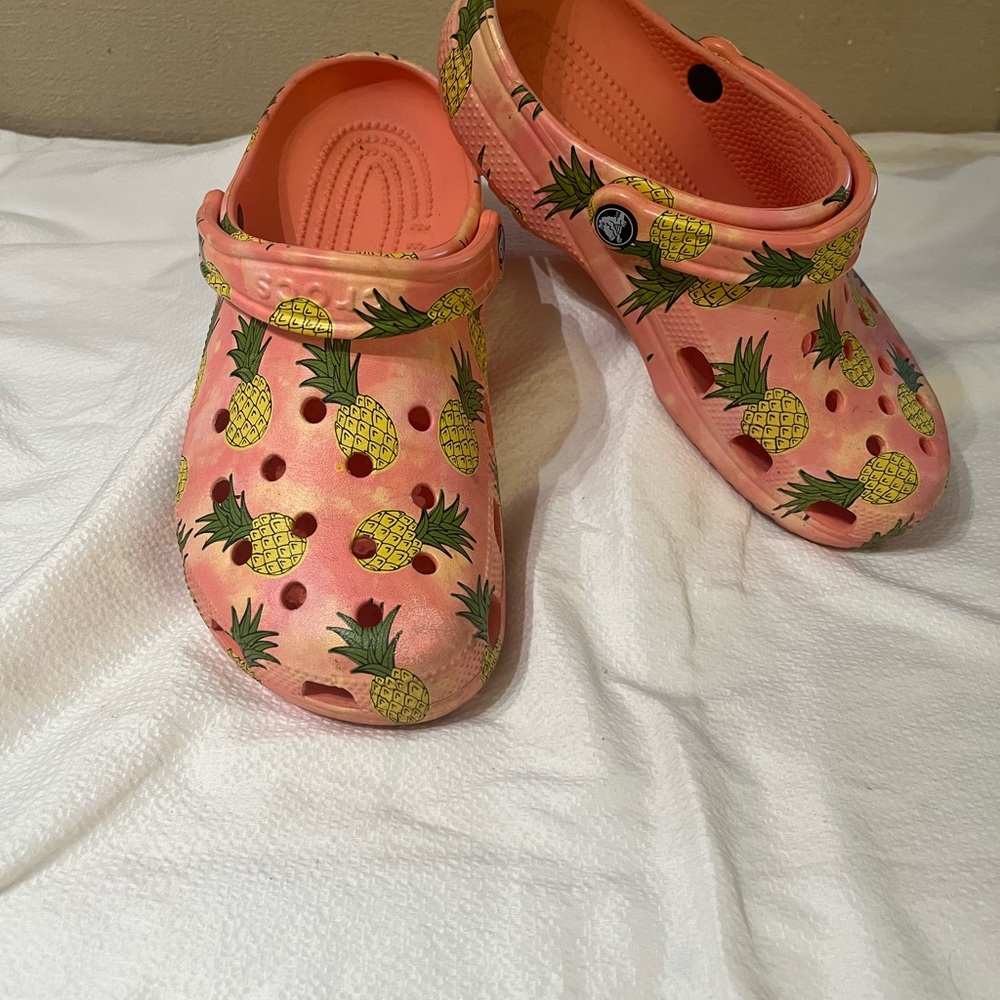 CROCS Classic Retro Resort Pineapple Clogs